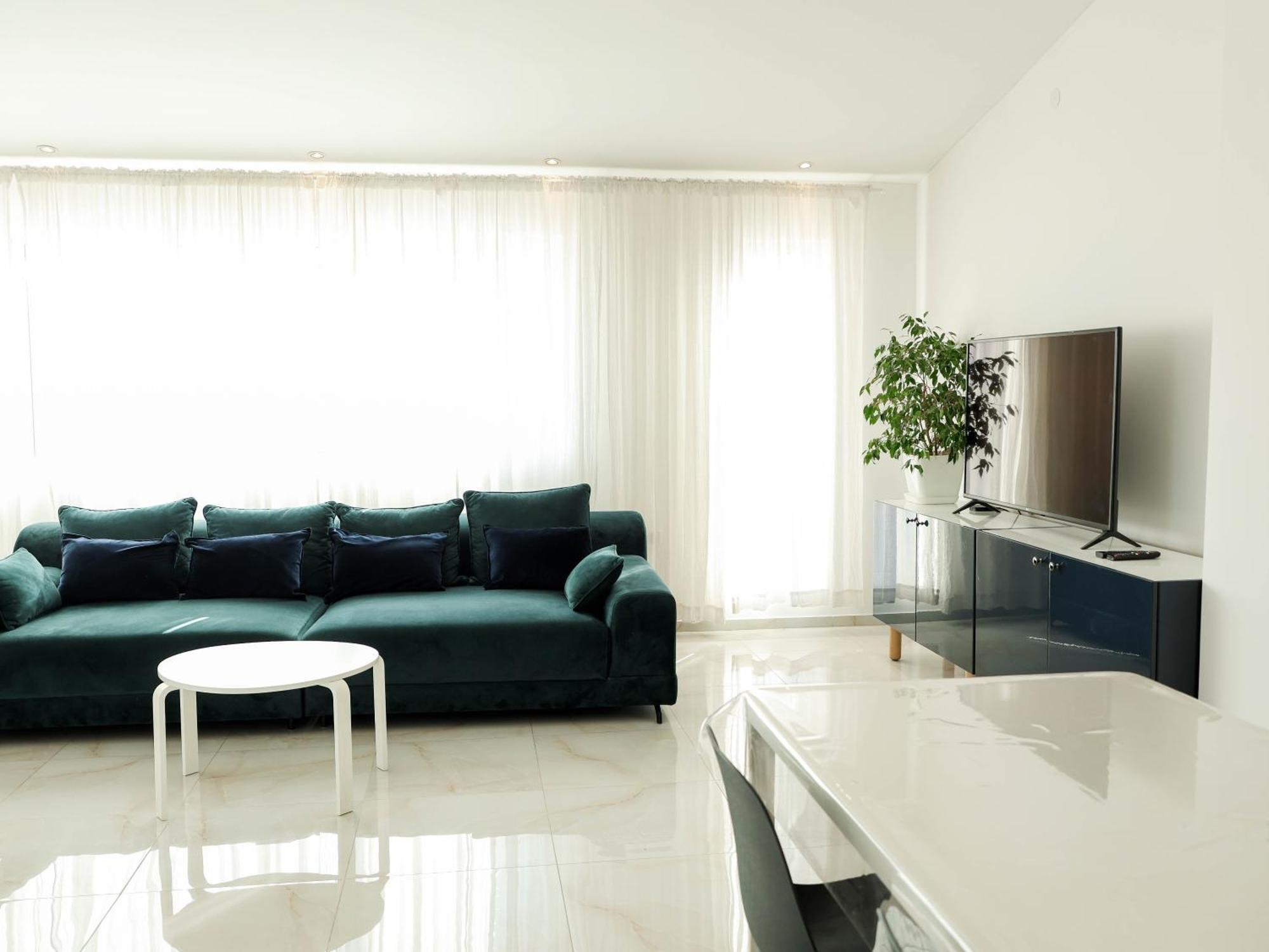 Lux House Olga Apartment Ruma Exterior photo