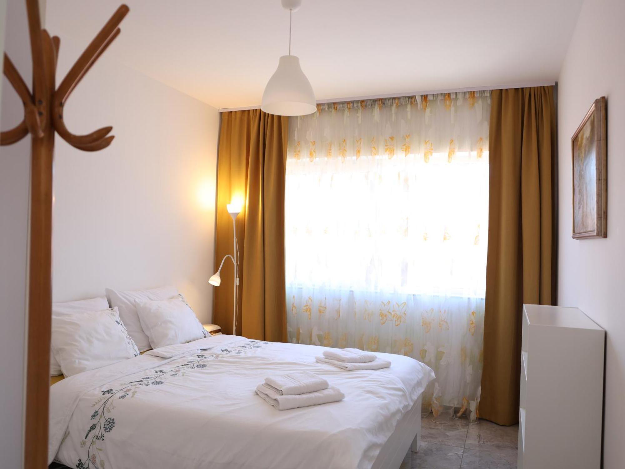 Lux House Olga Apartment Ruma Exterior photo