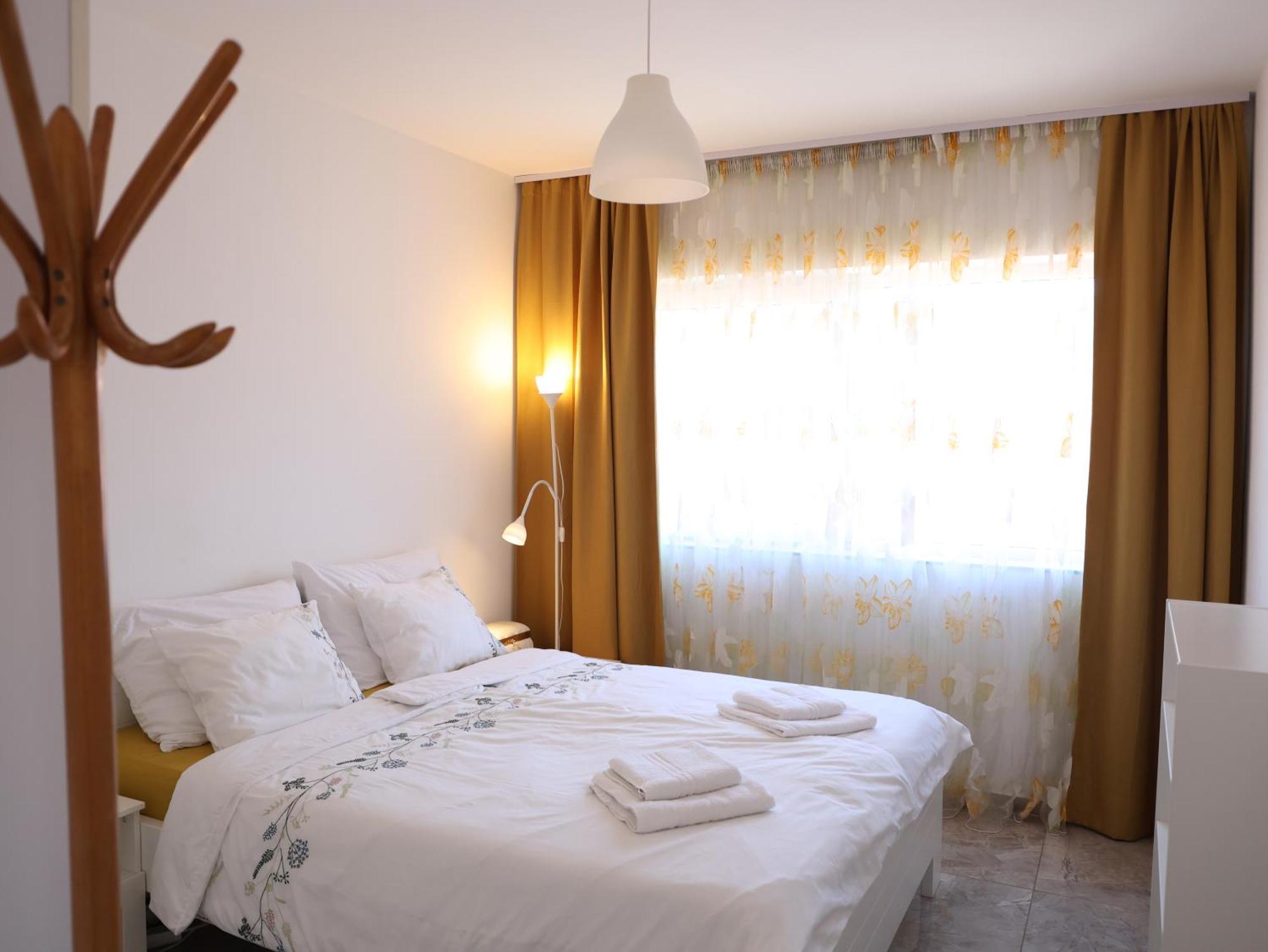 Lux House Olga Apartment Ruma Exterior photo